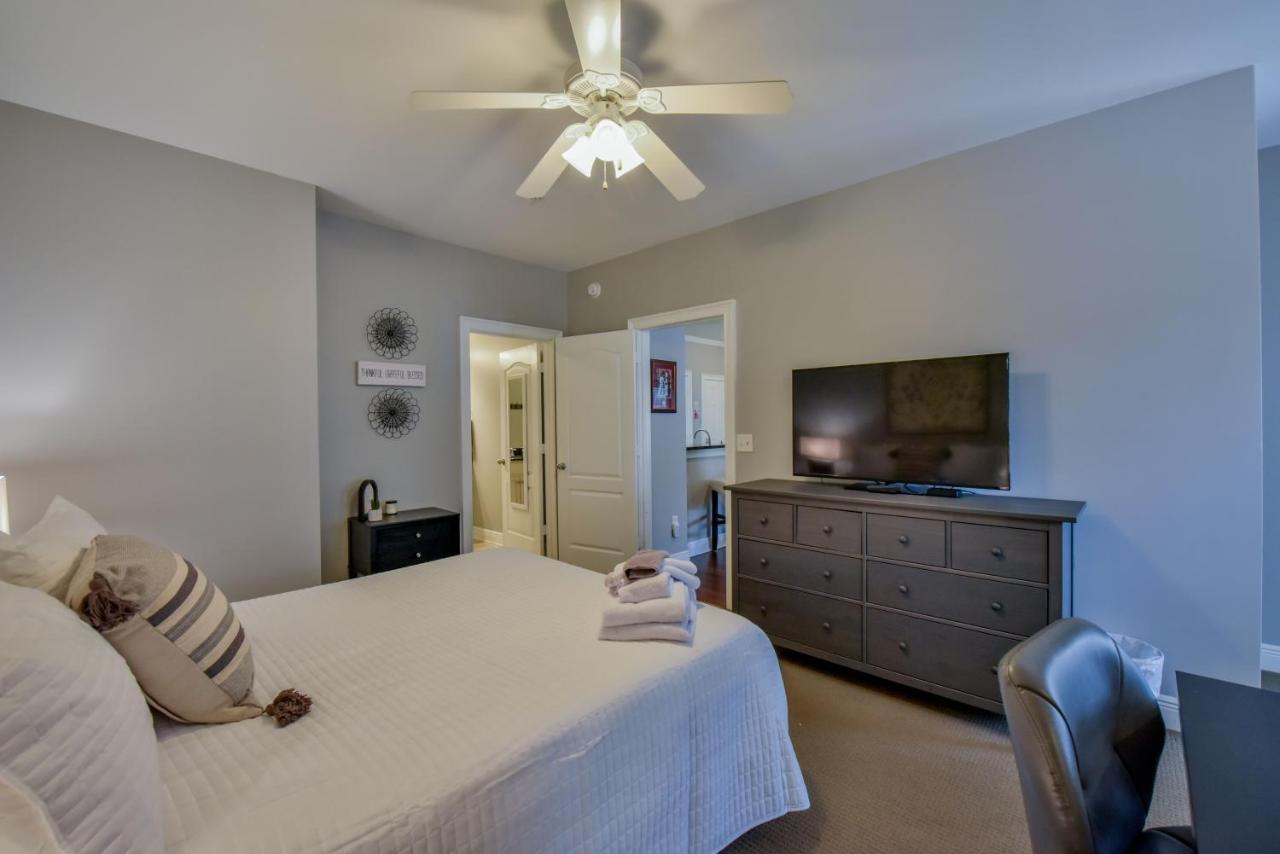 Legends Landing Villa Tuscaloosa Bagian luar foto