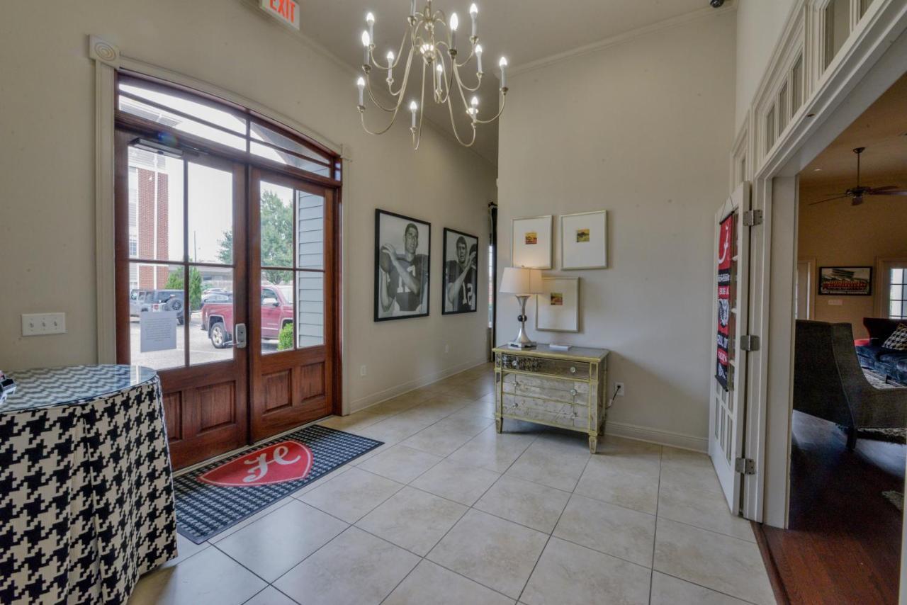 Legends Landing Villa Tuscaloosa Bagian luar foto