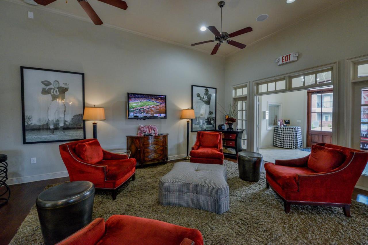 Legends Landing Villa Tuscaloosa Bagian luar foto
